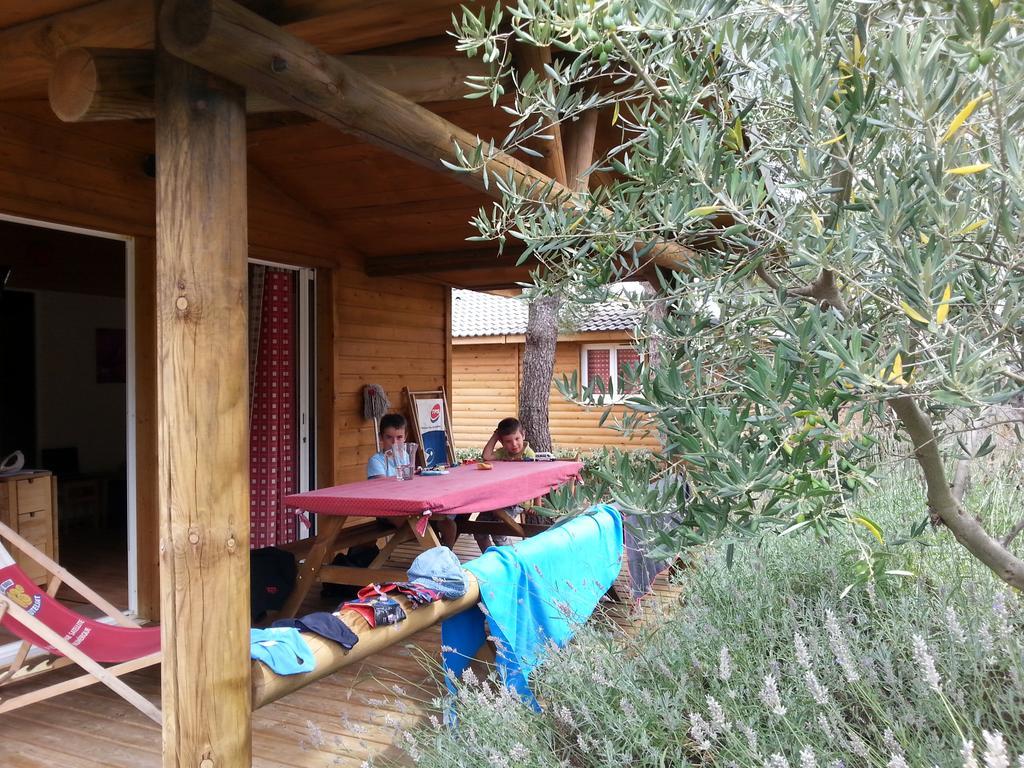 Parc Residentiel Les Hauts De Baldy Agde Exterior photo