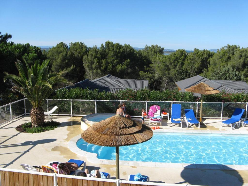 Parc Residentiel Les Hauts De Baldy Agde Exterior photo